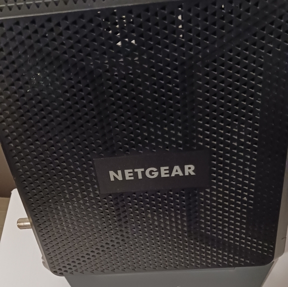 NETGEAR Nighthawk Black WiFi Cable Modem Router New Open Box - Picture 10 of 13